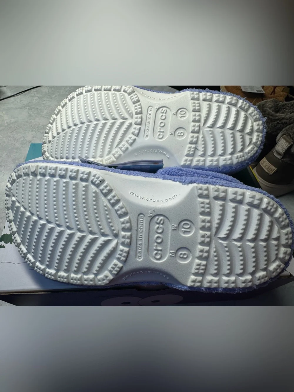 CROCS size 8m